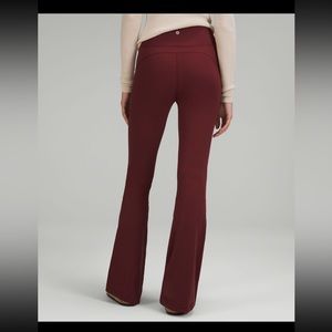 Lululemon Yoga And Grove High Rise Leggings